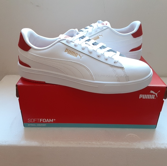 Puma - Picture 1 of 4